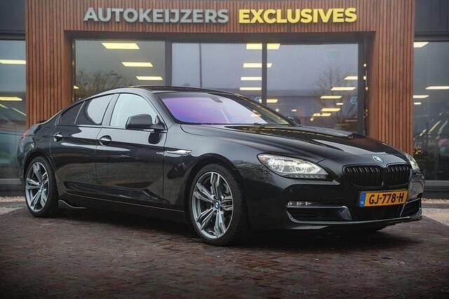 Zwart (metallic) Occasion 2012 BMW M6 Executive Coupé | € 19.900 - Afbeelding 1/4