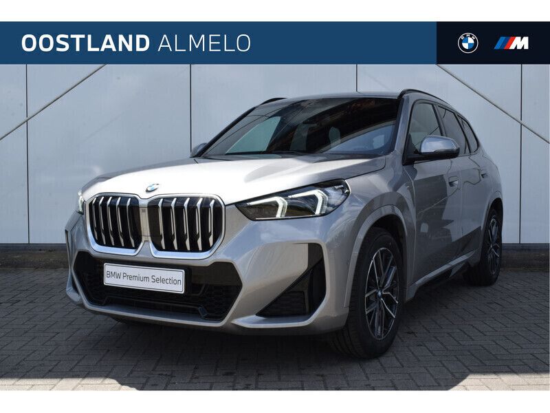 Zilver Gebruikt 2024 BMW X1 M Sport SUV | € 52.950 (Duur) - Afbeelding 1/4