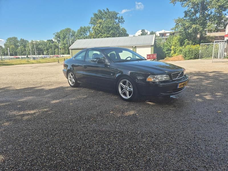 Zwart Gebruikt 2000 Volvo C70 Coupé | € 2.000 (Super prijs) - Afbeelding 1/4