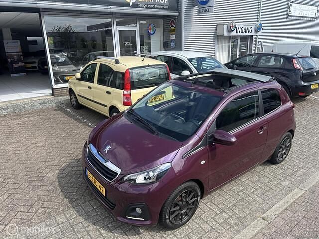 Paars Gebruikt 2015 Peugeot 108 Hatchback | € 7.750 (Iets duurder) - Afbeelding 1/4