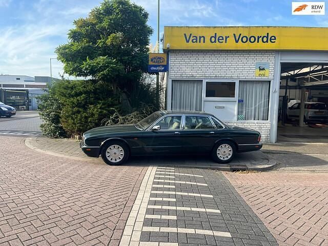 Groen Gebruikt 1995 Daimler Double Six Serie 1 Sedan | € 9.950 - Afbeelding 1/4