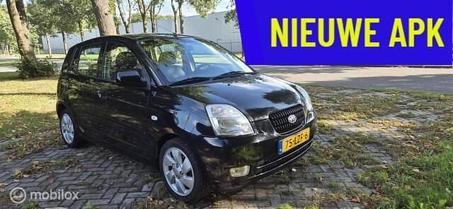 Zwart Gebruikt 2006 Kia Picanto Hatchback | € 1.349 (Eerlijke prijs) - Afbeelding 1/4