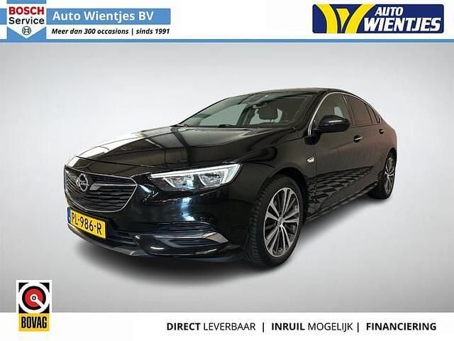 Zwart Gebruikt 2017 Opel Insignia Business Hatchback | € 10.950 (Duur) - Afbeelding 1/4