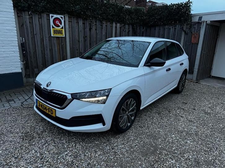 Occasion Skoda Scala Active 95 PK (69 kW) 2020 Wit Hatchback