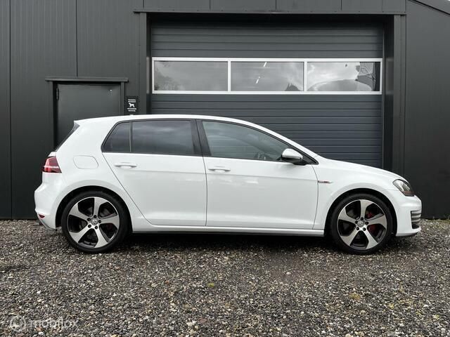Occasion VW Golf VII GTI 220 PK (161 kW) 2016 Wit Hatchback
