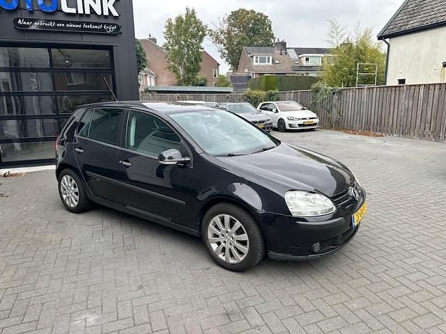 Occasion VW Golf IV 102 PK (75 kW) 2005 Zwart Hatchback