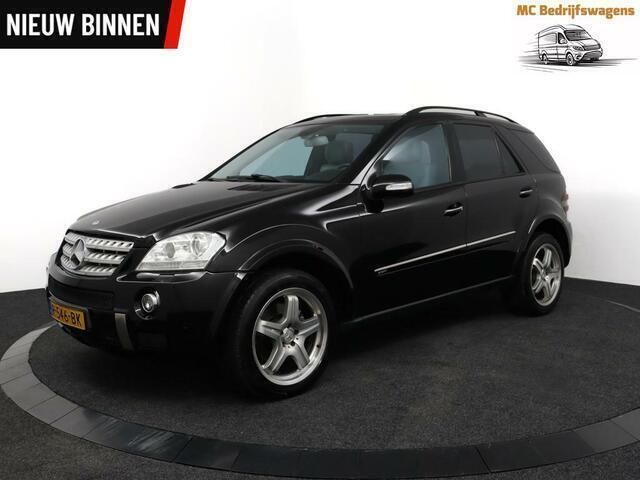 Zwart Gebruikt 2008 Mercedes ML500 SUV | € 12.000 (Eerlijke prijs) - Afbeelding 1/4