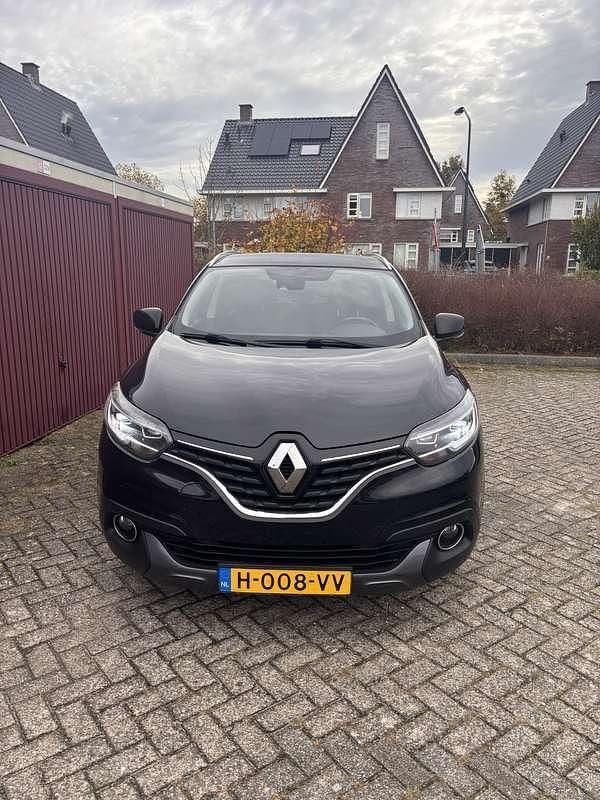 Zwart Gebruikt 2016 Renault Kadjar Bose Edition SUV | € 9.299 (Goede deal) - Afbeelding 1/4