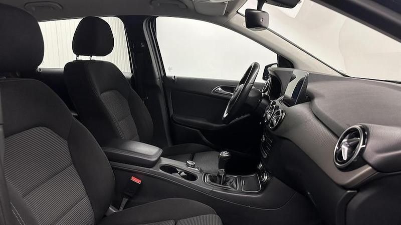 Occasion Mercedes B180 Business 2016 Blauw MPV