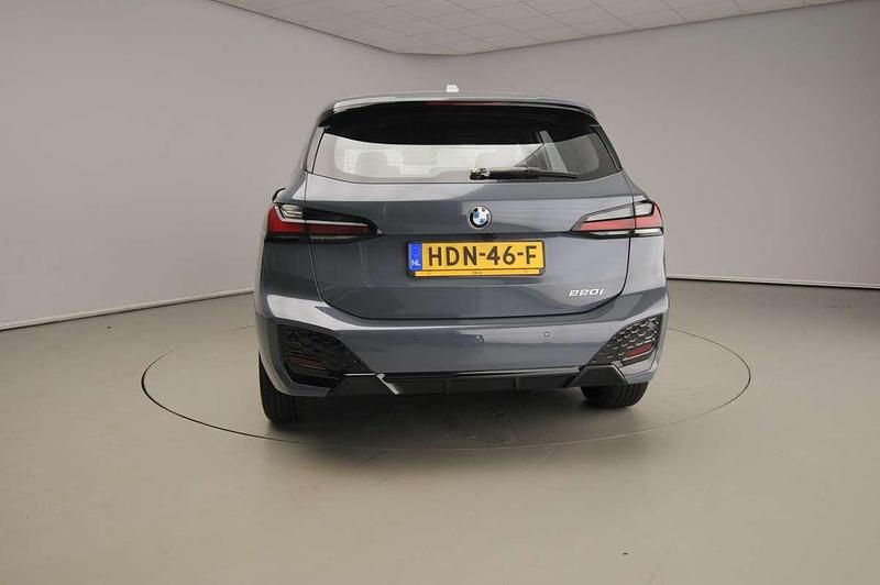 Occasion BMW 220 Active Tourer Comfort Edition 170 PK (125 kW) 2025 Storm bay metallic (grijs metallic) MPV