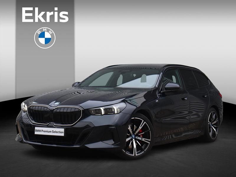Occasion BMW 530e Performance 15 PK (11 kW) 2024 Zwart Stationwagen