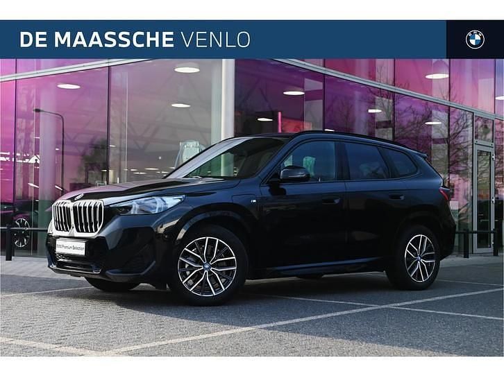 Occasion 2023 BMW iX1 M Sport SUV | € 45.950 (Goede deal) - Afbeelding 1/4