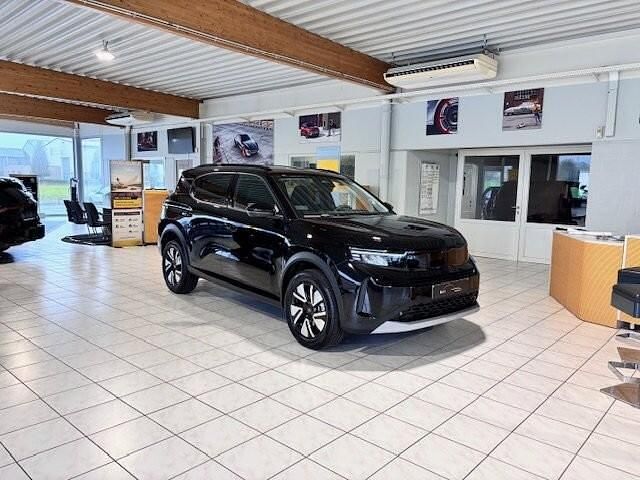 Nieuw Opel Frontera GS Line 145 PK (106 kW) 2026 Zwart SUV