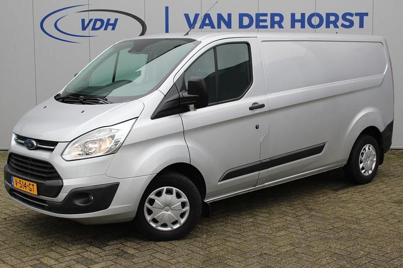 Zilver Gebruikt 2017 Ford Transit Custom Trend Van | € 12.950 (Iets duurder) - Afbeelding 1/3