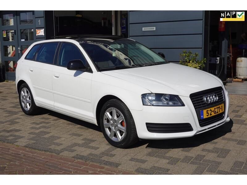 Wit Gebruikt 2008 Audi A3 Ambiente Hatchback | € 7.250 (Iets duurder) - Afbeelding 1/4