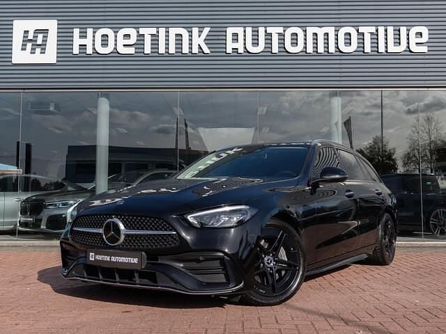 Zwart Gebruikt 2021 Mercedes C220 AMG line Sedan | € 39.940 (Eerlijke prijs) - Afbeelding 1/3