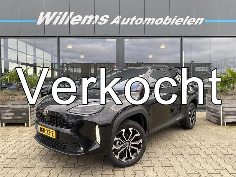 Zwart Nieuw 2025 Toyota Yaris Cross SUV | € 29.999 (Goede deal) - Afbeelding 1/4