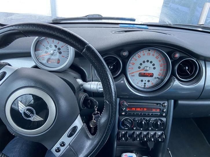 Occasion 2006 Mini One Cabriolet Cabriolet | € 2.995 (Eerlijke prijs) - Afbeelding 1/4