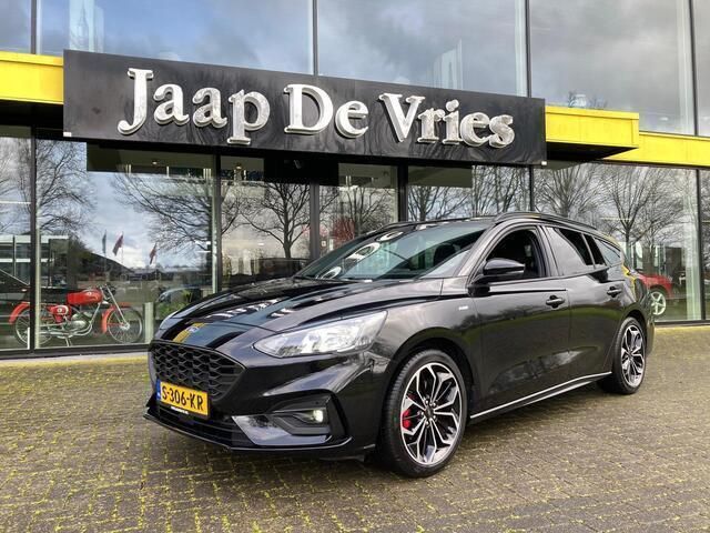 Zwart, metallic lak Gebruikt 2021 Ford Focus Business Edition Stationwagen | € 25.950 (Duur) - Afbeelding 1/4