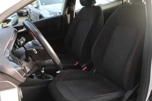 Occasion Ford Fiesta ST-Line 101 PK (74 kW) 2019 Wit Hatchback