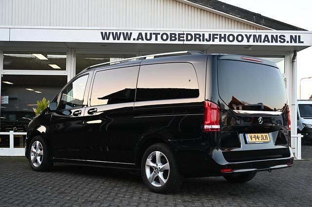 Occasion Mercedes V250 189 PK (139 kW) 2023 Zwart (metallic) MPV