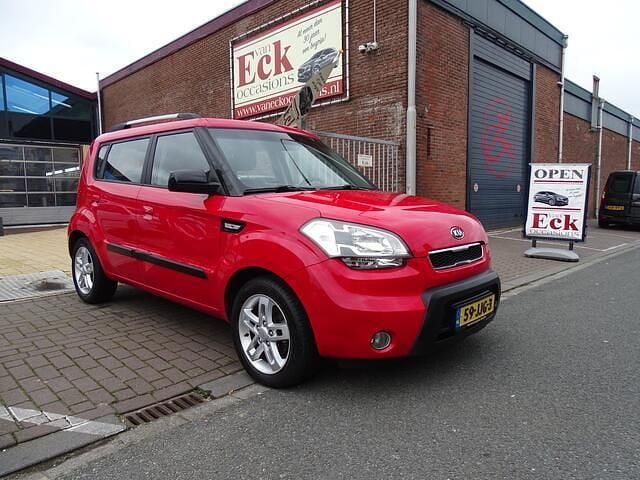 Rood Occasion 2009 Kia Soul SUV | € 2.950 (Goede deal) - Afbeelding 1/4