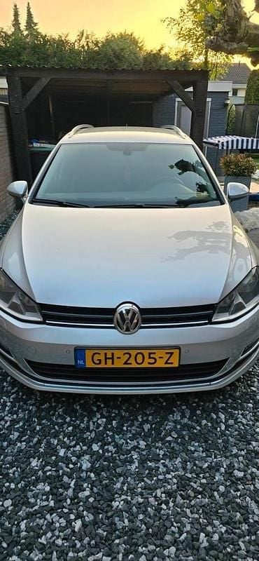 Gebruikt 2015 VW Golf VII Highline Stationwagen | € 5.750 (Super prijs) - Afbeelding 1/4