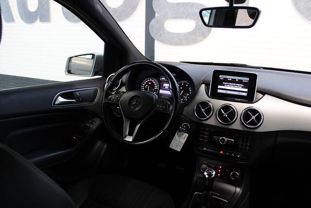 Occasion Mercedes B180 Prestige 123 PK (90 kW) 2014 Grijs (metallic) MPV