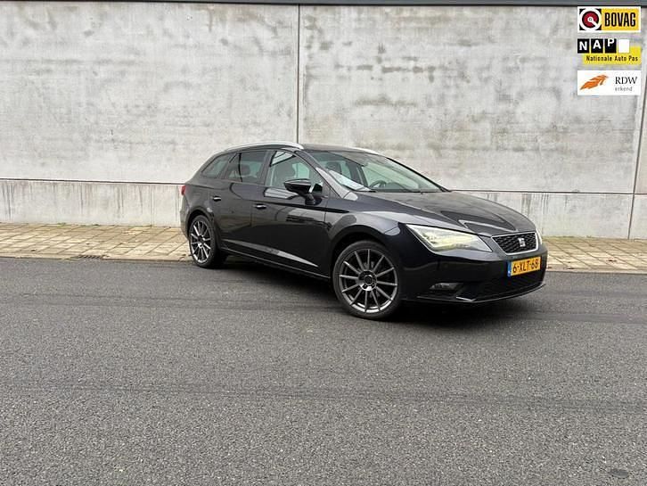 Zwart Occasion 2014 Seat Leon ST Business Stationwagen | € 7.450 (Eerlijke prijs) - Afbeelding 1/4
