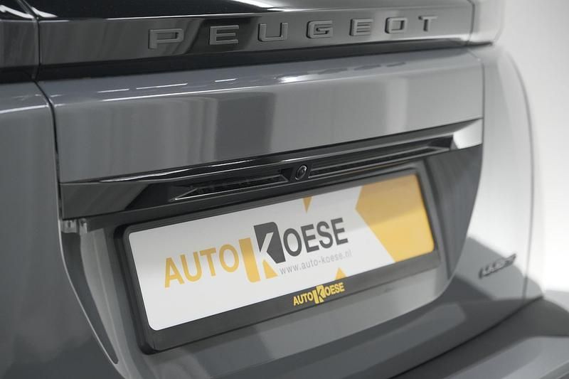 Nieuw Peugeot 2008 GT 2025 Grijs SUV