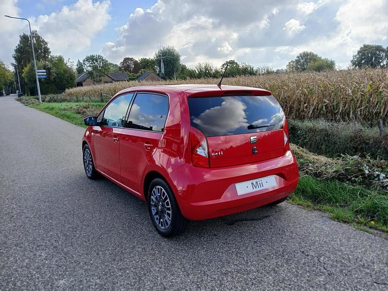Occasion Seat Mii Chic 60 PK (44 kW) 2019 Rood Hatchback