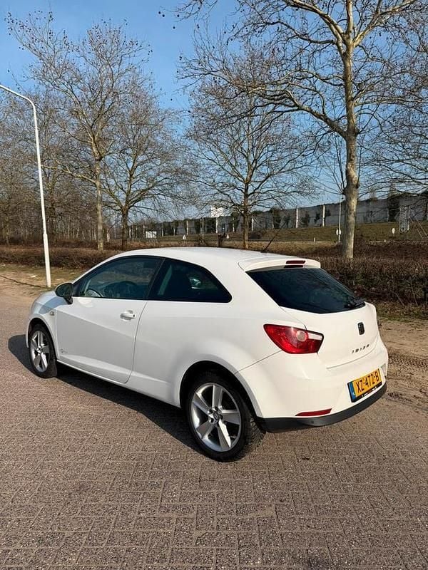 Occasion Seat Ibiza 85 PK (62 kW) 2012