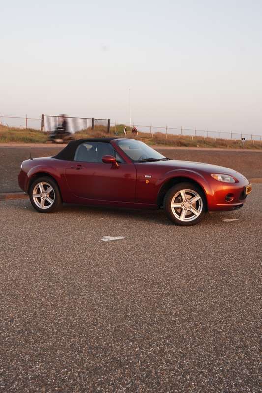 Rood Gebruikt 2007 Mazda MX5 Exclusive Cabriolet | € 7.400 (Eerlijke prijs) - Afbeelding 1/4