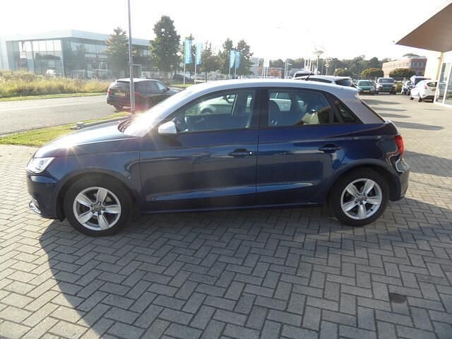 Occasion Audi A1 Sportback Sport 97 PK (71 kW) 2015 Blauw Hatchback