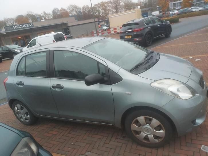 Gebruikt 2008 Toyota Yaris | € 2.700 (Super prijs) - Afbeelding 1/4