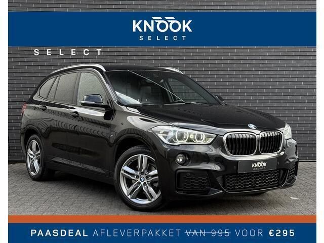 Zwart Gebruikt 2017 BMW X1 Executive SUV | € 19.950 (Eerlijke prijs) - Afbeelding 1/4