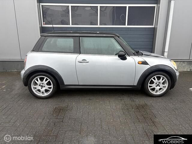 Occasion Mini ONE Pepper 95 PK (69 kW) 2007 Grijs Hatchback