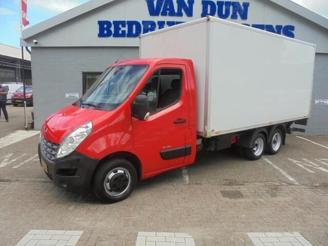 Oranje Gebruikt 2012 Renault Master Van | € 14.990 (Iets duurder) - Afbeelding 1/4