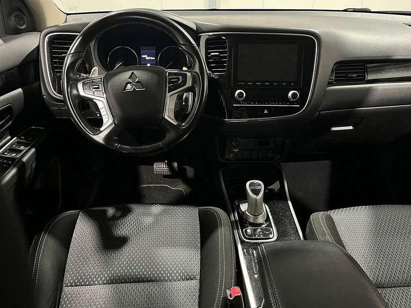 Occasion Mitsubishi Outlander P-HEV 135 PK (99 kW) 2020 Zwart SUV