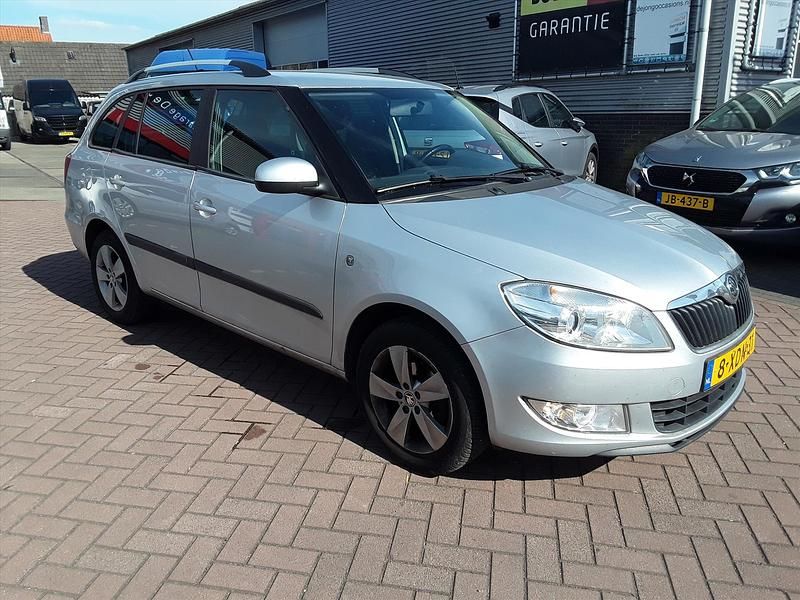 Occasion Skoda Fabia Drive 86 PK (63 kW) 2014 Grijs Hatchback