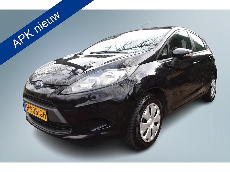 Zwart (metallic) Gebruikt 2010 Ford Fiesta Trend Hatchback | € 2.950 (Goede deal) - Afbeelding 1/4