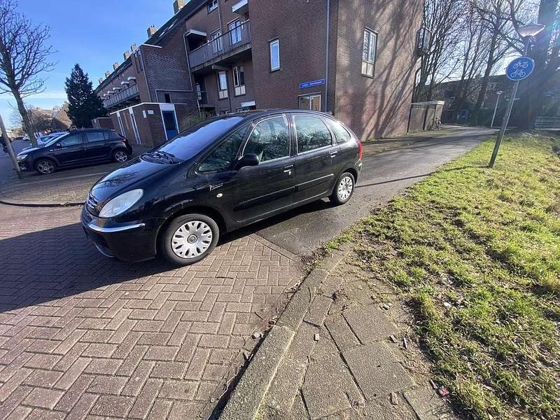 Occasion Citroën Xsara Picasso 109 PK (80 kW) 2006 Zwart MPV