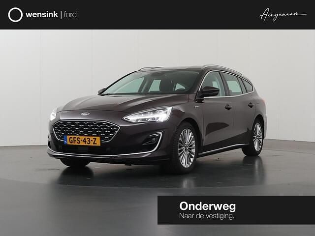 Paars Occasion 2019 Ford Focus Vignale Stationwagen | € 16.935 (Eerlijke prijs) - Afbeelding 1/4