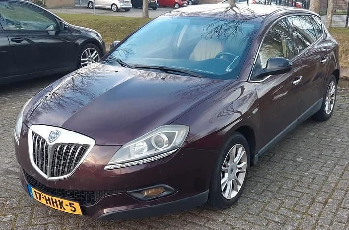 Occasion 2008 Lancia Delta Hatchback | € 2.950 (Eerlijke prijs) - Afbeelding 1/4