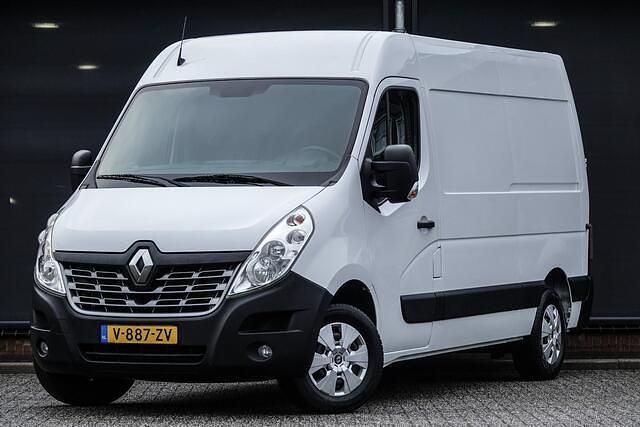 Wit Occasion 2019 Renault Master Van | € 12.950 (Eerlijke prijs) - Afbeelding 1/4