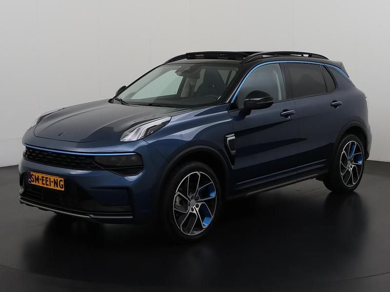 Blauw Gebruikt 2023 Lynk & Co 01 SUV | € 28.895 (Eerlijke prijs) - Afbeelding 1/1