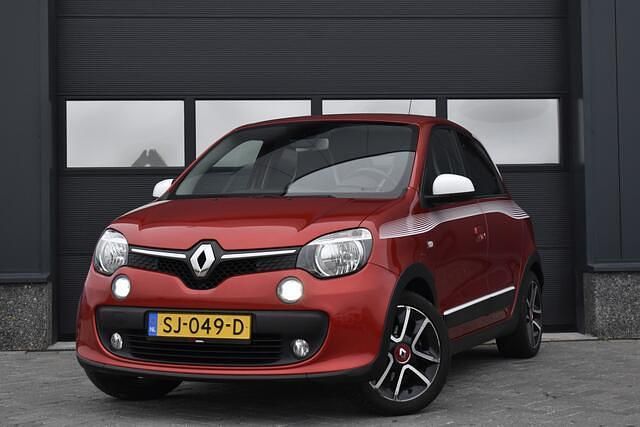 Rood Gebruikt 2018 Renault Twingo Intens Hatchback | € 7.950 (Goede deal) - Afbeelding 1/4