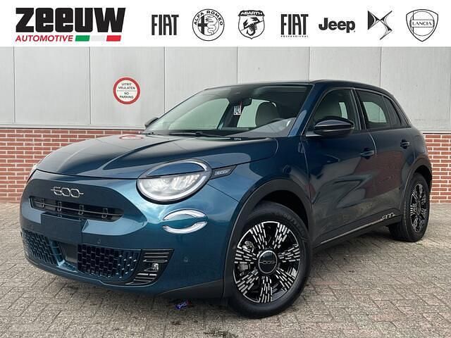 Blauw Gebruikt 2024 Fiat 600E Comfort SUV | € 32.450 - Afbeelding 1/4