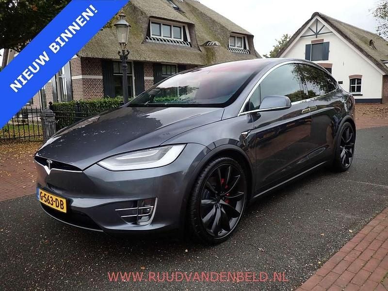 Grijs Gebruikt 2019 Tesla Model X Performance SUV | € 42.900 (Goede deal) - Afbeelding 1/4