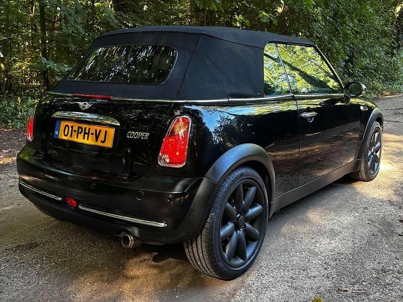Zwart Gebruikt 2004 Mini Cooper Cabriolet Chili Cabriolet | € 4.999 (Eerlijke prijs) - Afbeelding 1/4